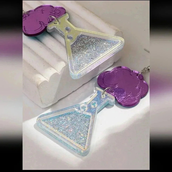 Women's silver sparkle dangle earrings Chemistry science teacher purple blue - Picture 5 of 7